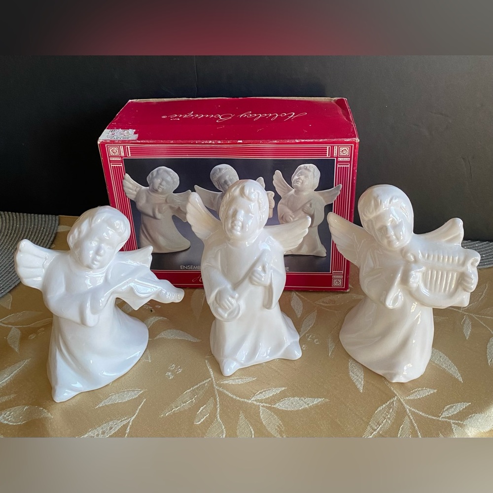 Adorable Trio of White Glazed Porcelain Musical Cherub/Angels 6 3/4 Inches, 1992